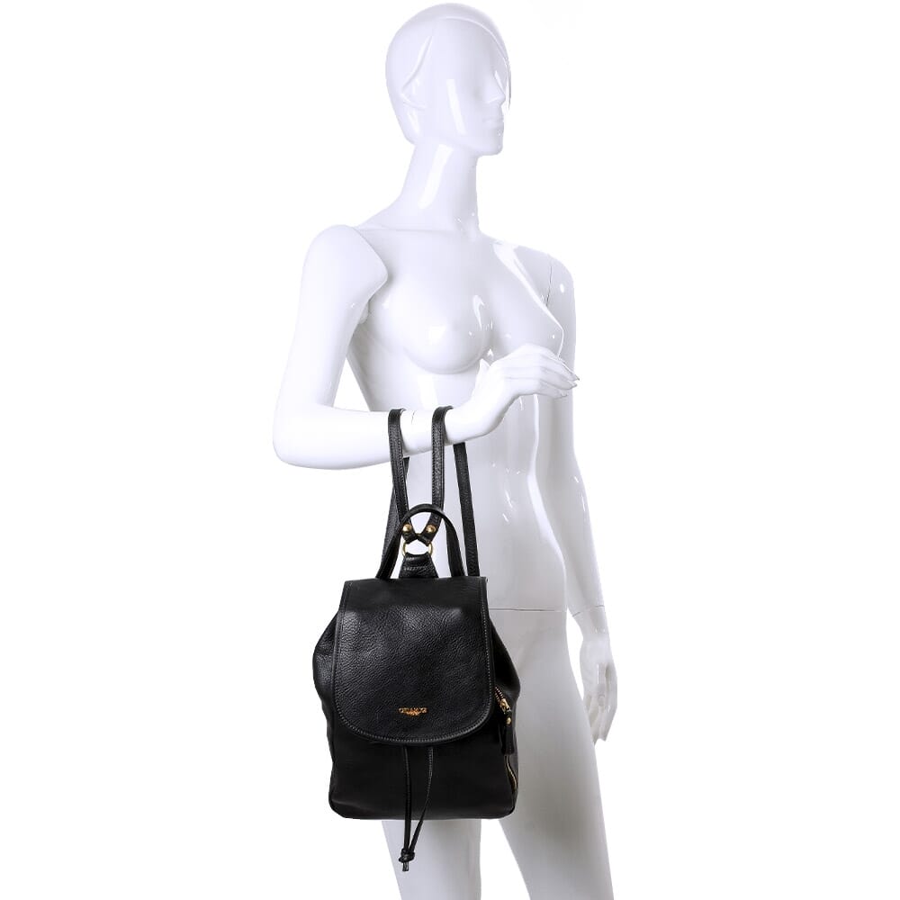 Black leather backpack Chiarugi by Original Tuscany Made in Black leather backpack Chiarugi by Original Tuscany Made in