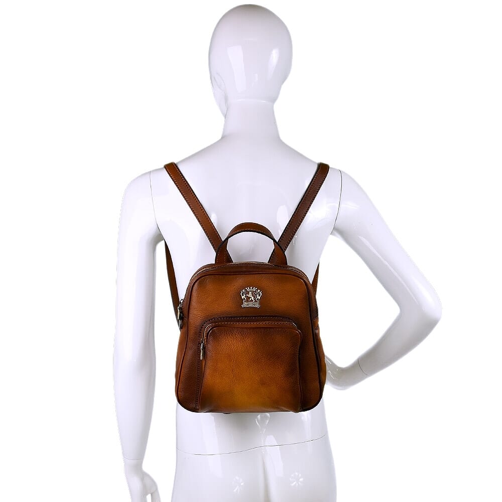 Backpack in aged calf leather. Pratesi. Fiesole Made in Italy